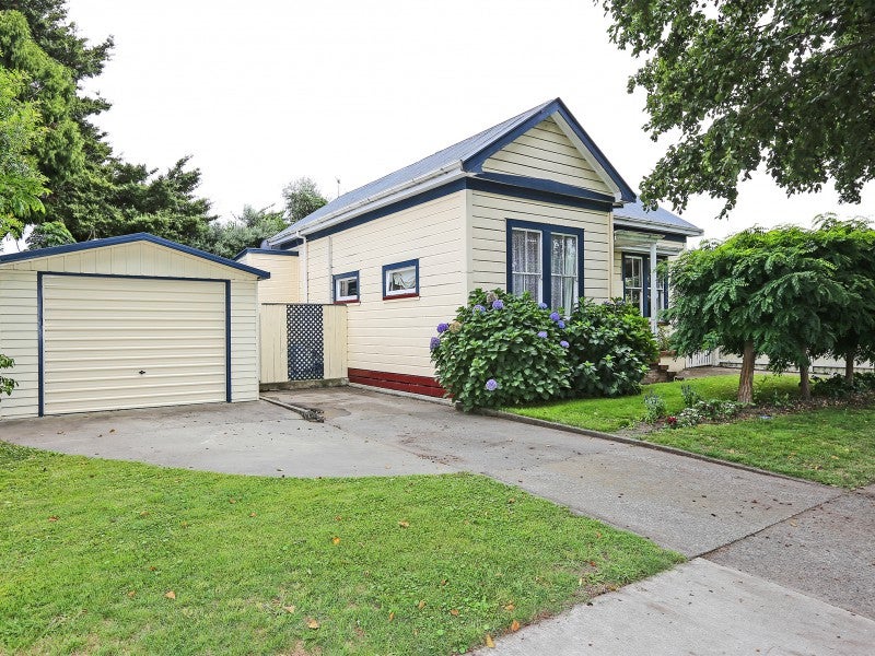 209 Lascelles Street, Saint Leonards, Hastings - Carousel 1