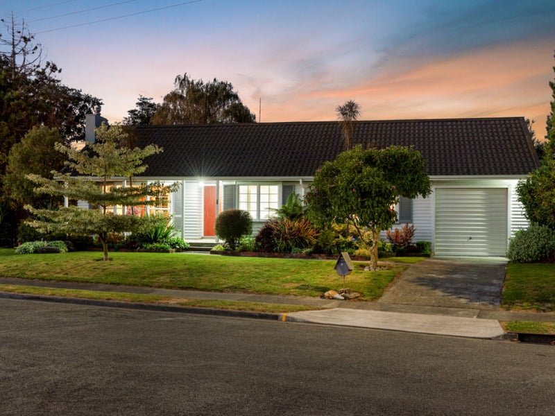 4 Collett Place, Riversdale, Blenheim - Carousel 31