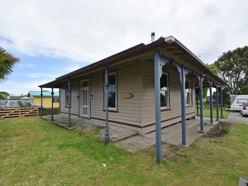 138 Balmoral Drive, Appleby, Invercargill - Carousel 1