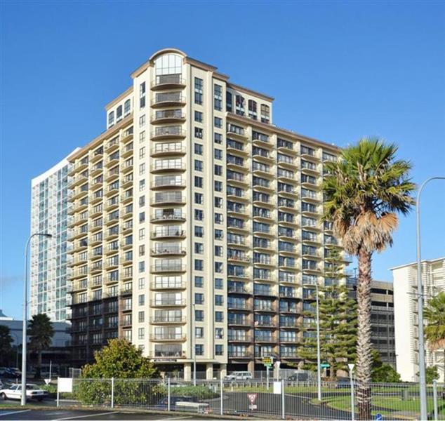 2I/18 Ronwood Avenue, Manukau, Auckland - Carousel 1