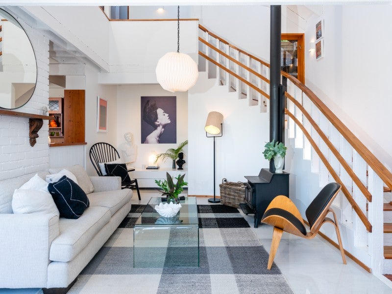 6 Nakora Road, Karaka Bays, Wellington - Carousel 1