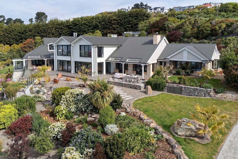 199 Glenstrae Road, Redcliffs, Christchurch - Carousel 35