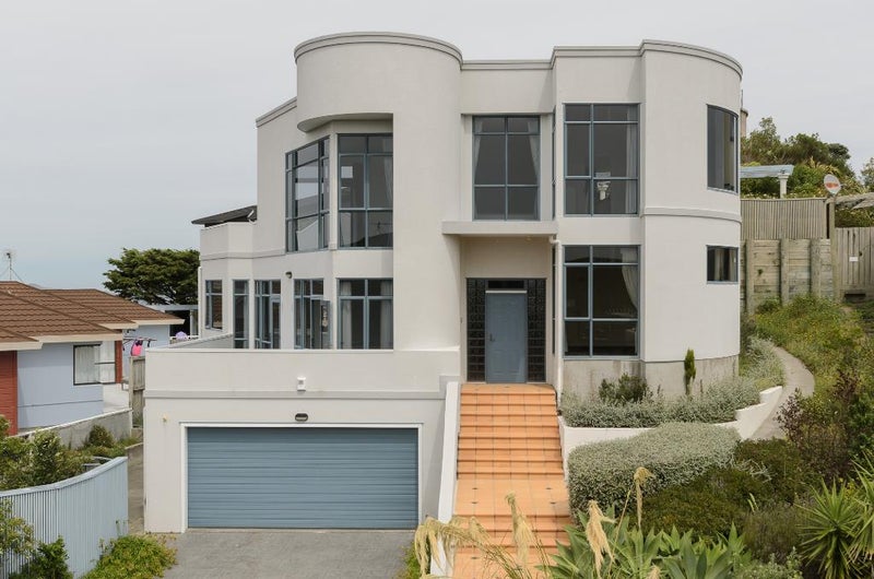 12 Signallers Grove, Strathmore Park, Wellington - Carousel 1