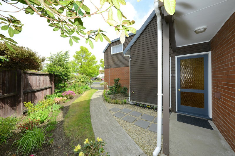 44 Camberwell Place, Avonhead, Christchurch - Carousel 21