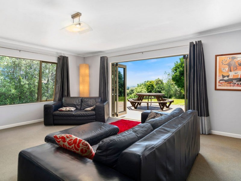 26 Tupelo Place, Ohauiti, Tauranga - Carousel 2