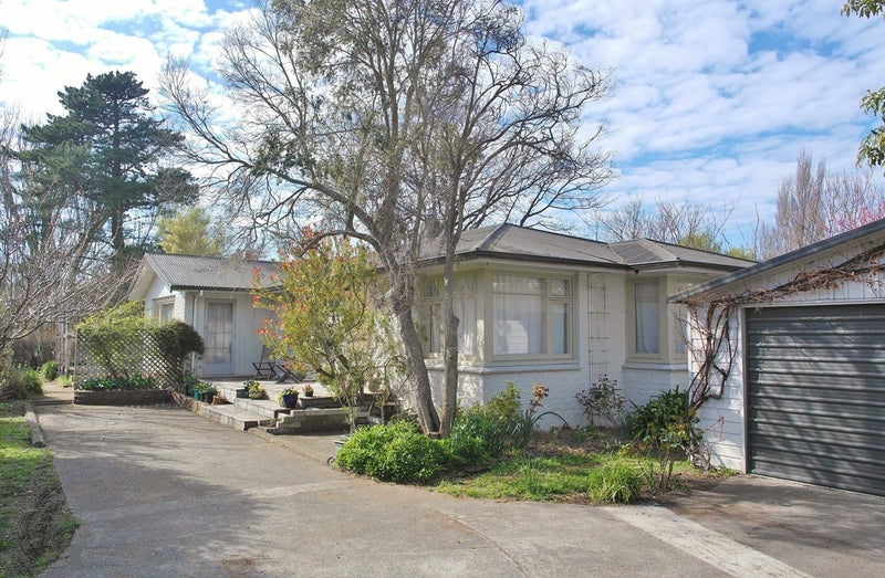 14 Malcolm Avenue, Cashmere, Christchurch - Carousel 1