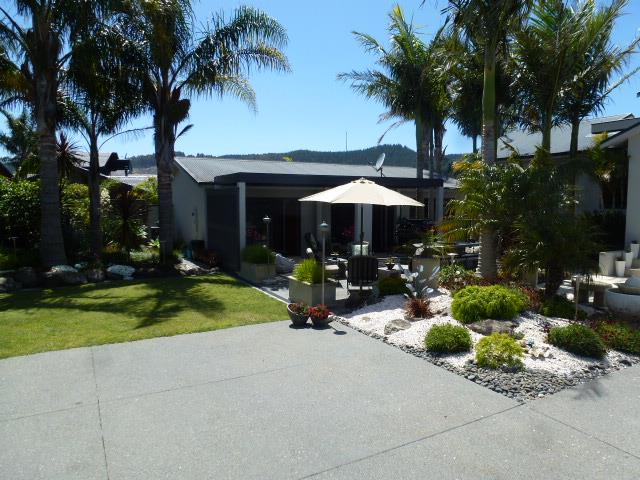 36 Aileen Place, Whangamatā - Carousel 1