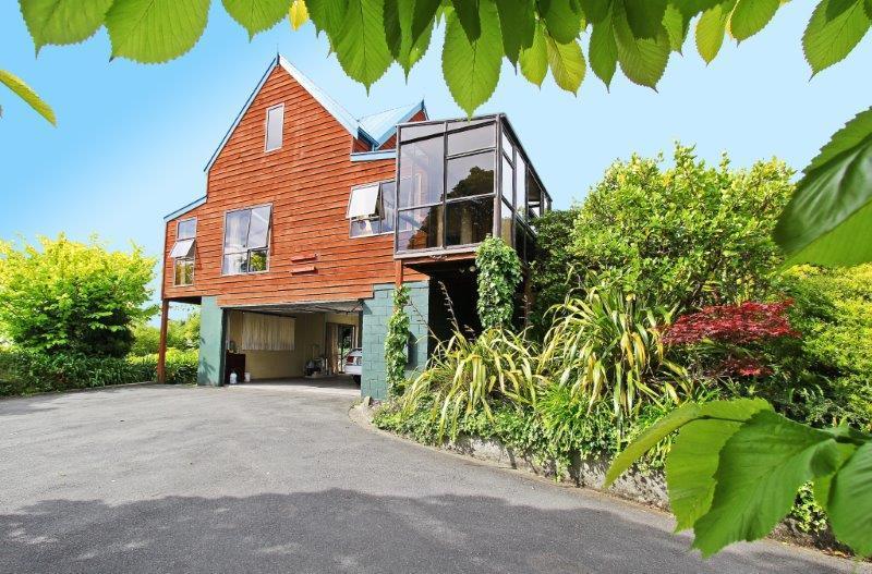 260 Princes Drive, Britannia Heights, Nelson - Carousel 1