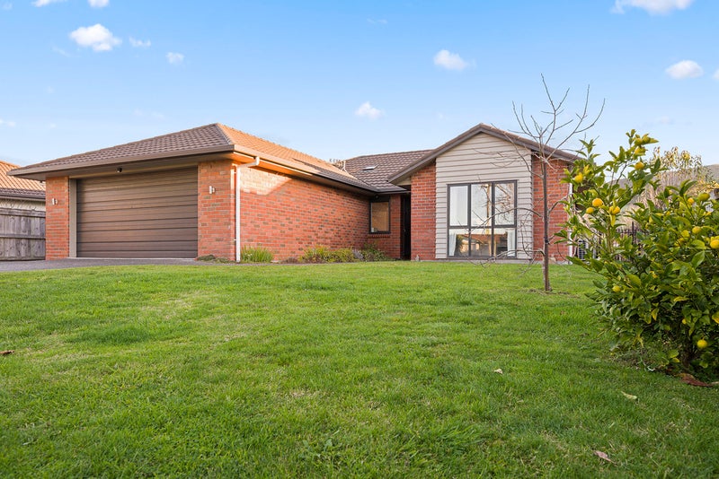 11 Waikuta Road, Ngongotaha, Rotorua - Carousel 1