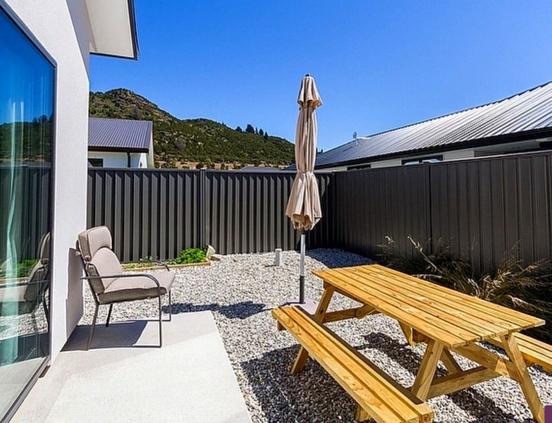 14A Mallard ST, ARROWTOWN - Carousel 15
