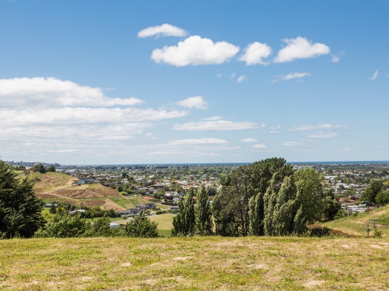 4 Te Roera Drive, Taradale, Napier - Carousel 1