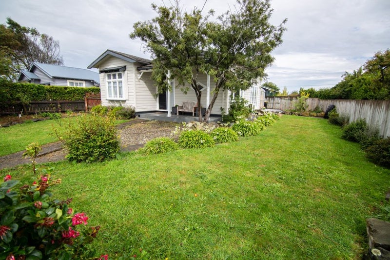 162 Ross Street, Grasmere, Invercargill - Carousel 1