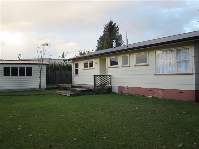 4 Chaucer Place, Owhata, Rotorua - Carousel 6