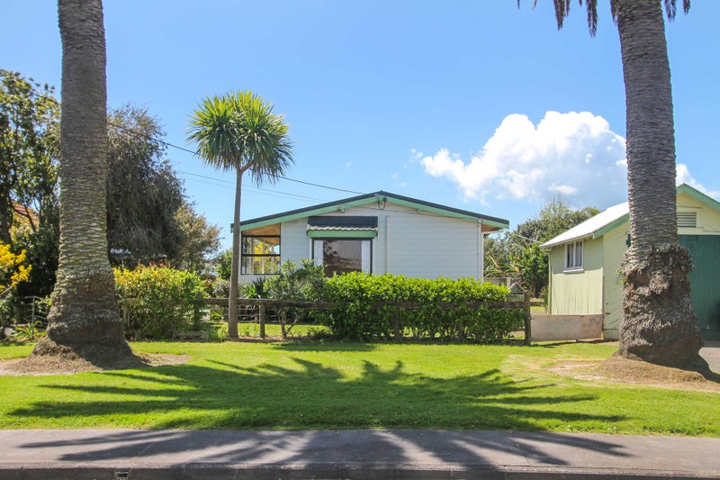 75A Bayswater Avenue, Bayswater, Auckland - Carousel 1