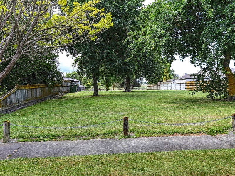 43 Whiting Crescent, Greenmeadows, Napier - Carousel 21