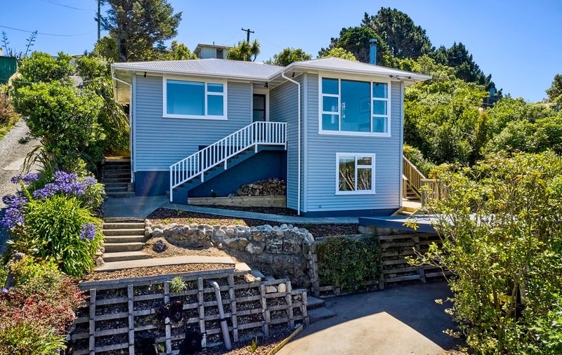 54 Ruskin Road, Newlands, Wellington - Carousel 1