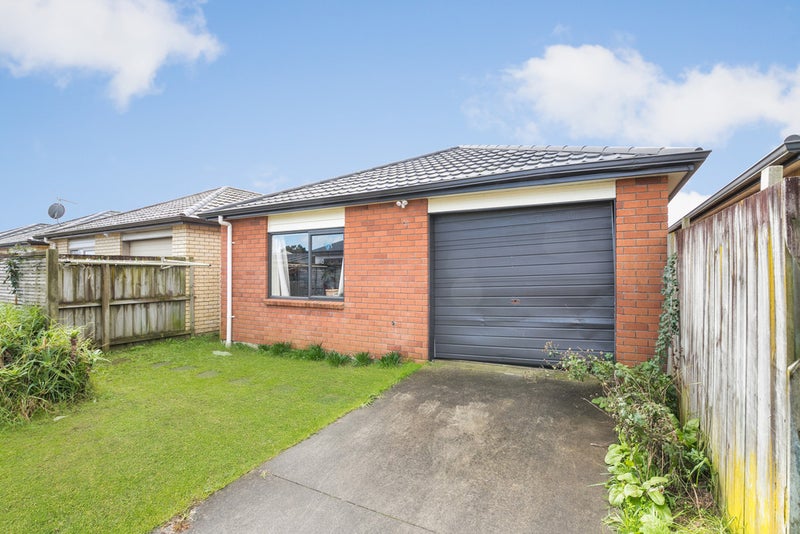 73 Tilberg Street, Favona, Auckland - Carousel 2