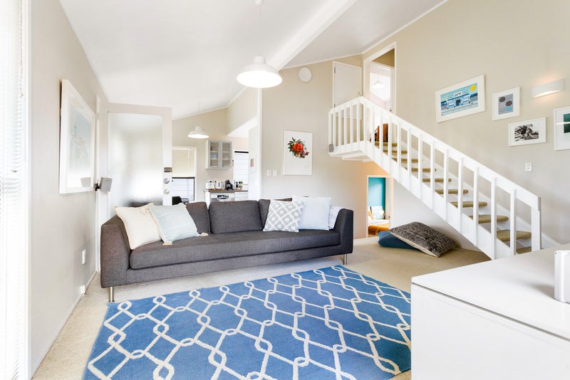 1/5 Morriggia Place, Bayview, Auckland - Carousel 1