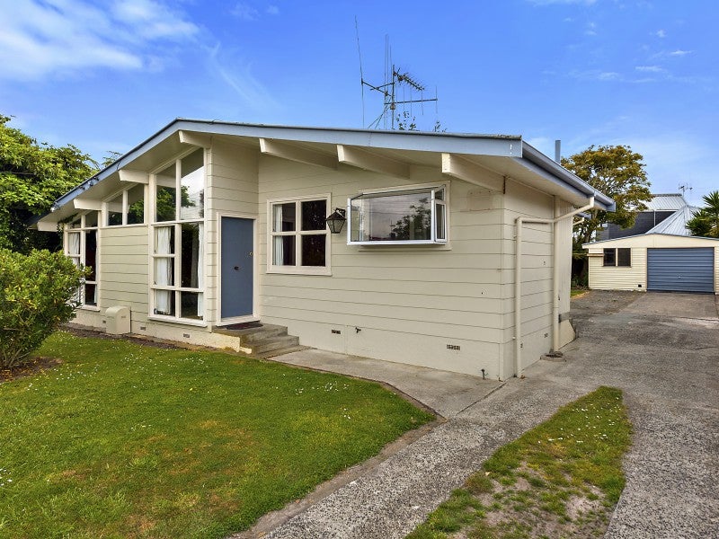 34 Betley Crescent, Fairview Downs, Hamilton - Carousel 12