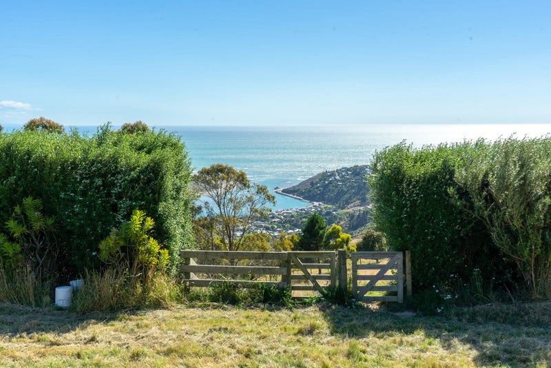 357 Mount Pleasant Road, Mount Pleasant, Christchurch - Carousel 13