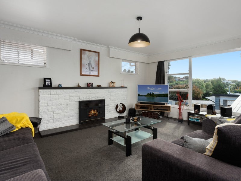 121 Bellevue Road, Brookfield, Tauranga - Carousel 2