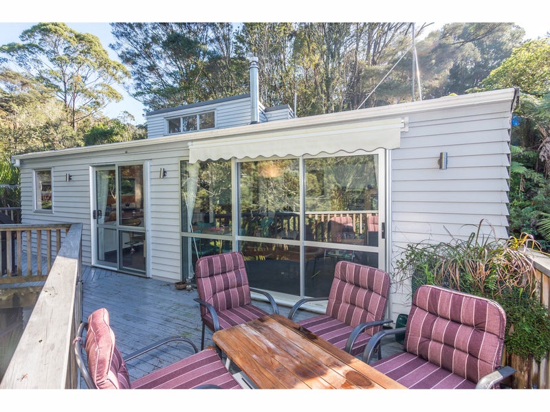 693 Huia Road, Parau, Auckland - Carousel 1