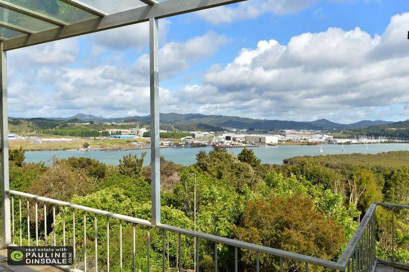 54 George Point Road, Onerahi, Whangarei - Carousel 35