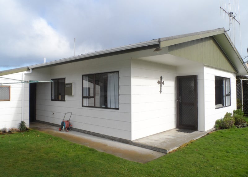 80B Devon Road, Springvale, Whanganui - Carousel 1