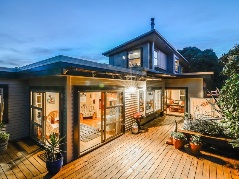 56 Matatua Road, Raumati Beach, Paraparaumu - Carousel 1
