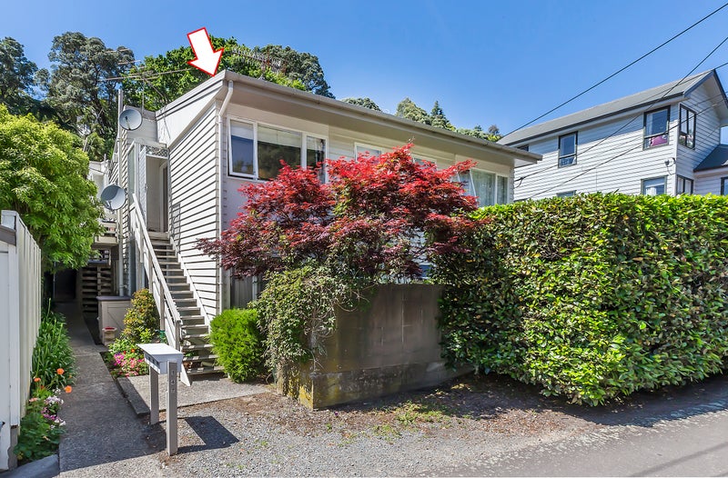 3/147 Glenmore Street, Kelburn, Wellington - Carousel 1