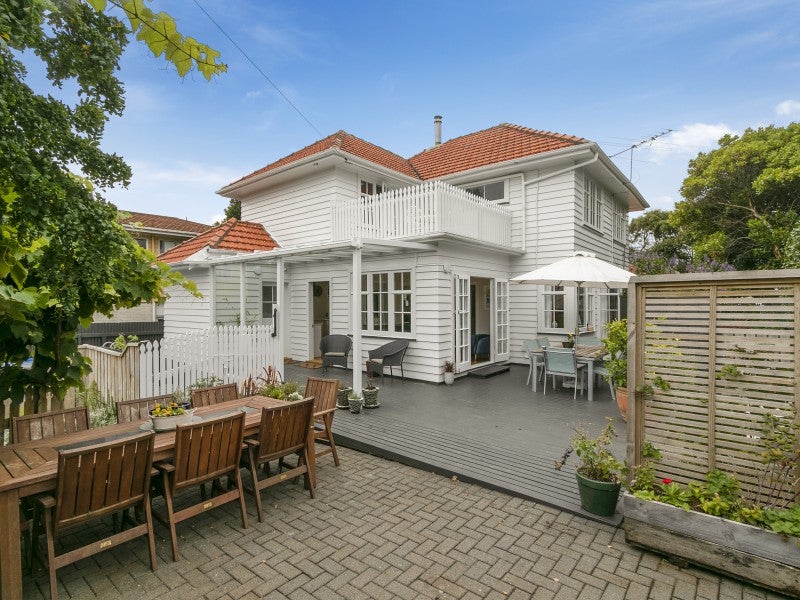 803 High Street, Boulcott, Lower Hutt - Carousel 1