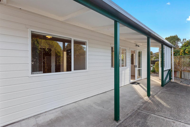 0 , Whakatane - Carousel 2