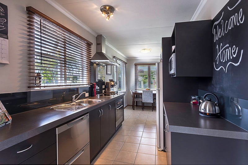 25 Benmore Avenue, Cloverlea, Palmerston North - Carousel 2