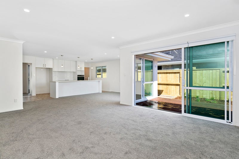 67 Harding Drive, Papamoa Beach, Papamoa - Carousel 2