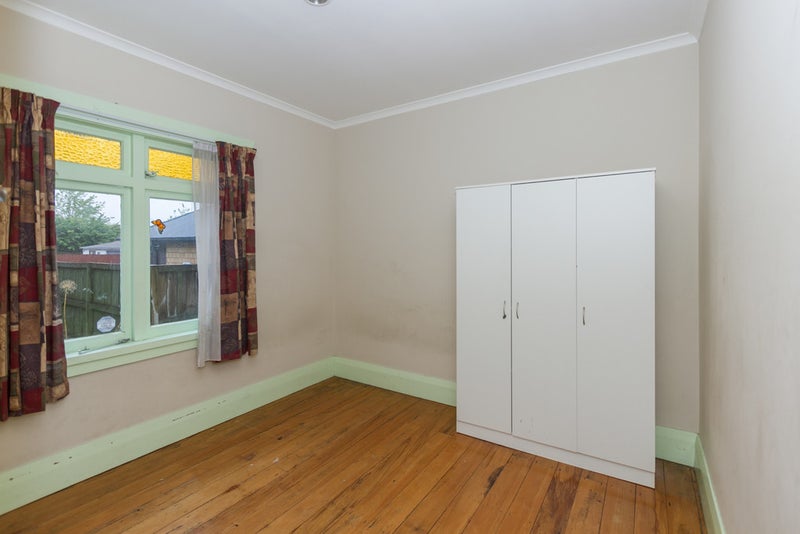 1040 Heaphy Terrace, Fairfield, Hamilton - Carousel 20