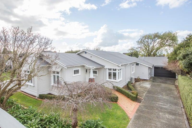 25 Annandale Avenue, Takaro, Palmerston North - Carousel 1