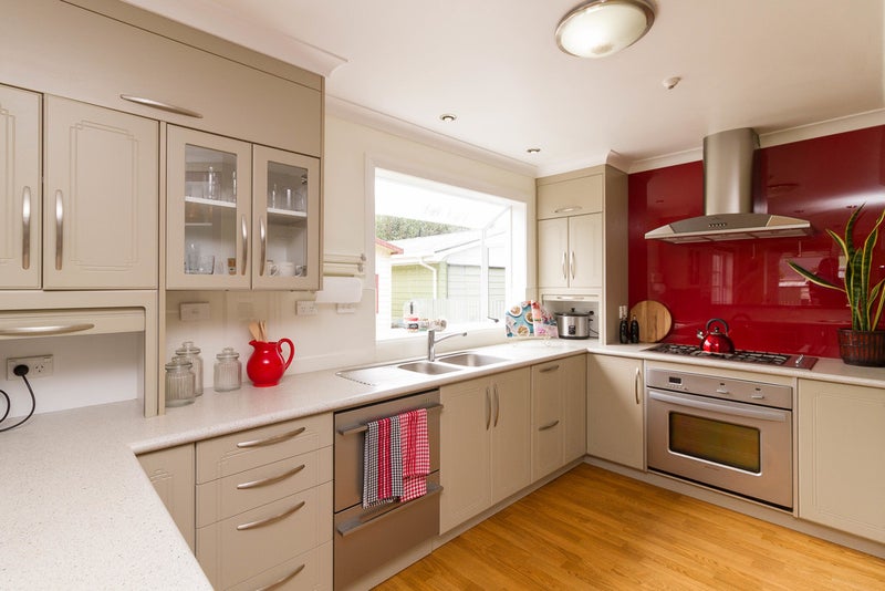 21 North Street, Petone, Lower Hutt - Carousel 2