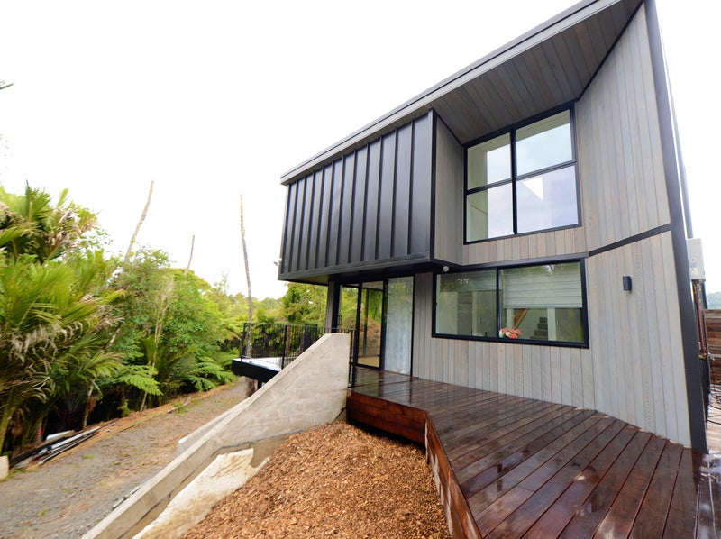 738 West Coast Road, Oratia, Auckland - Carousel 13