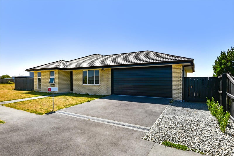 23 Cressy Place, Darfield, Darfield - Carousel 2
