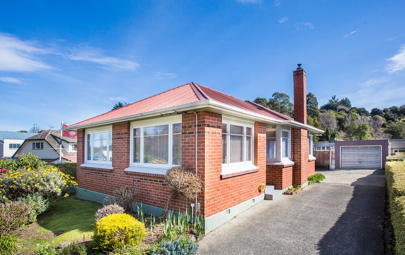 172 Kaikorai Valley Road, Bradford, Dunedin - Carousel 1