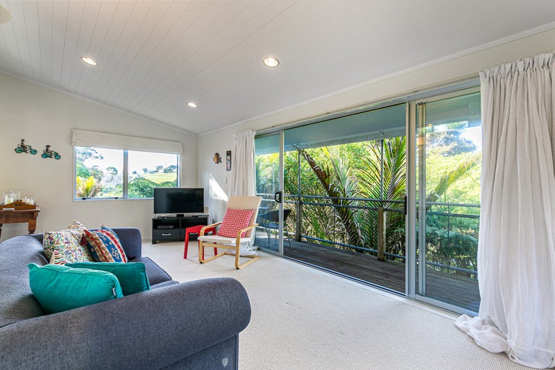 47 Hauraki Road, Oneroa, Waiheke Island - Carousel 26