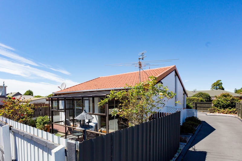1/20B McBratneys Road, Dallington, Christchurch - Carousel 2