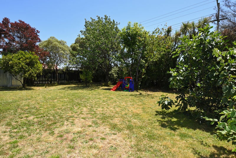 79 Jellicoe Street, Martinborough - Carousel 15