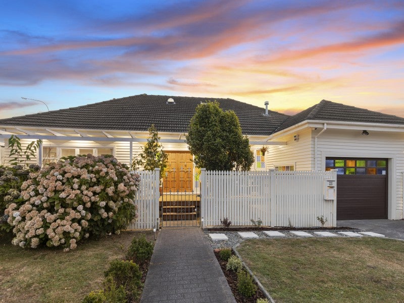 801 High Street, Boulcott, Lower Hutt - Carousel 1