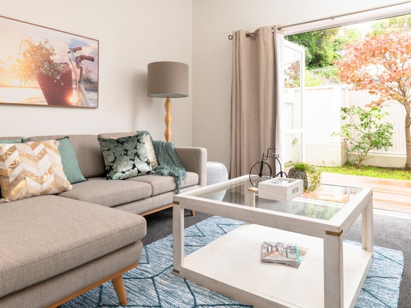 6/7 Henry Street, Kilbirnie, Wellington - Carousel 2