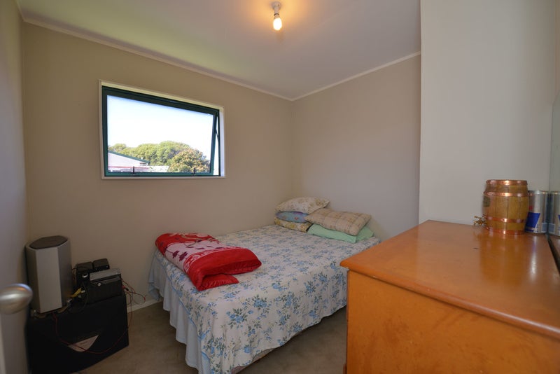 2/83 Templeton Place, Clendon Park, Auckland - Carousel 15