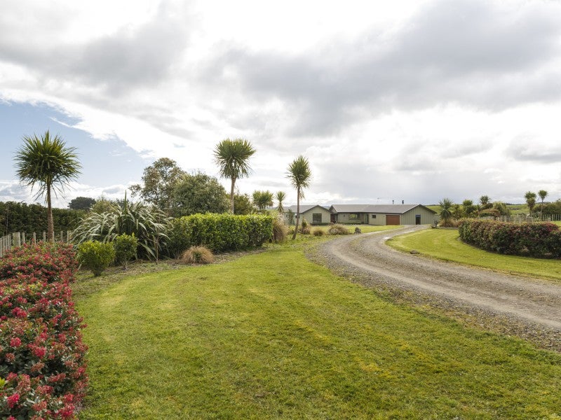 151 Mount Stewart Halcombe Road, Sanson, Palmerston North - Carousel 26