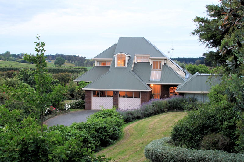 73 Francis Road, Westmere, Whanganui - Carousel 1