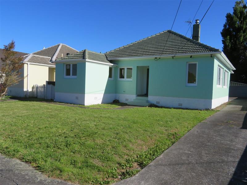 15 Roberts Street, Epuni, Lower Hutt - Carousel 1