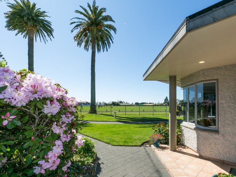 33 McDonald Street, Napier South, Napier - Carousel 1